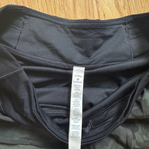 lululemon athletica camouflage Women's Athletic Shorts - Picture 3 of 4